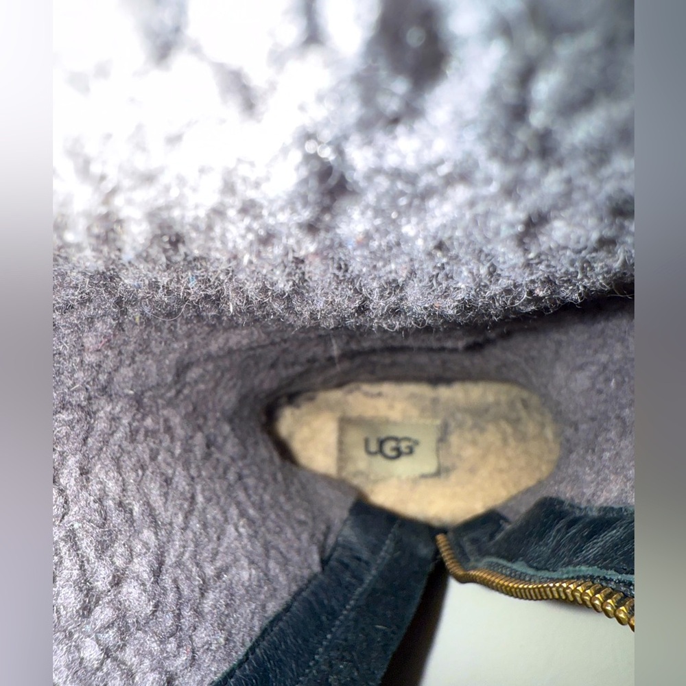 Ugg Black Linford Boot 7 - Picture 10 of 14